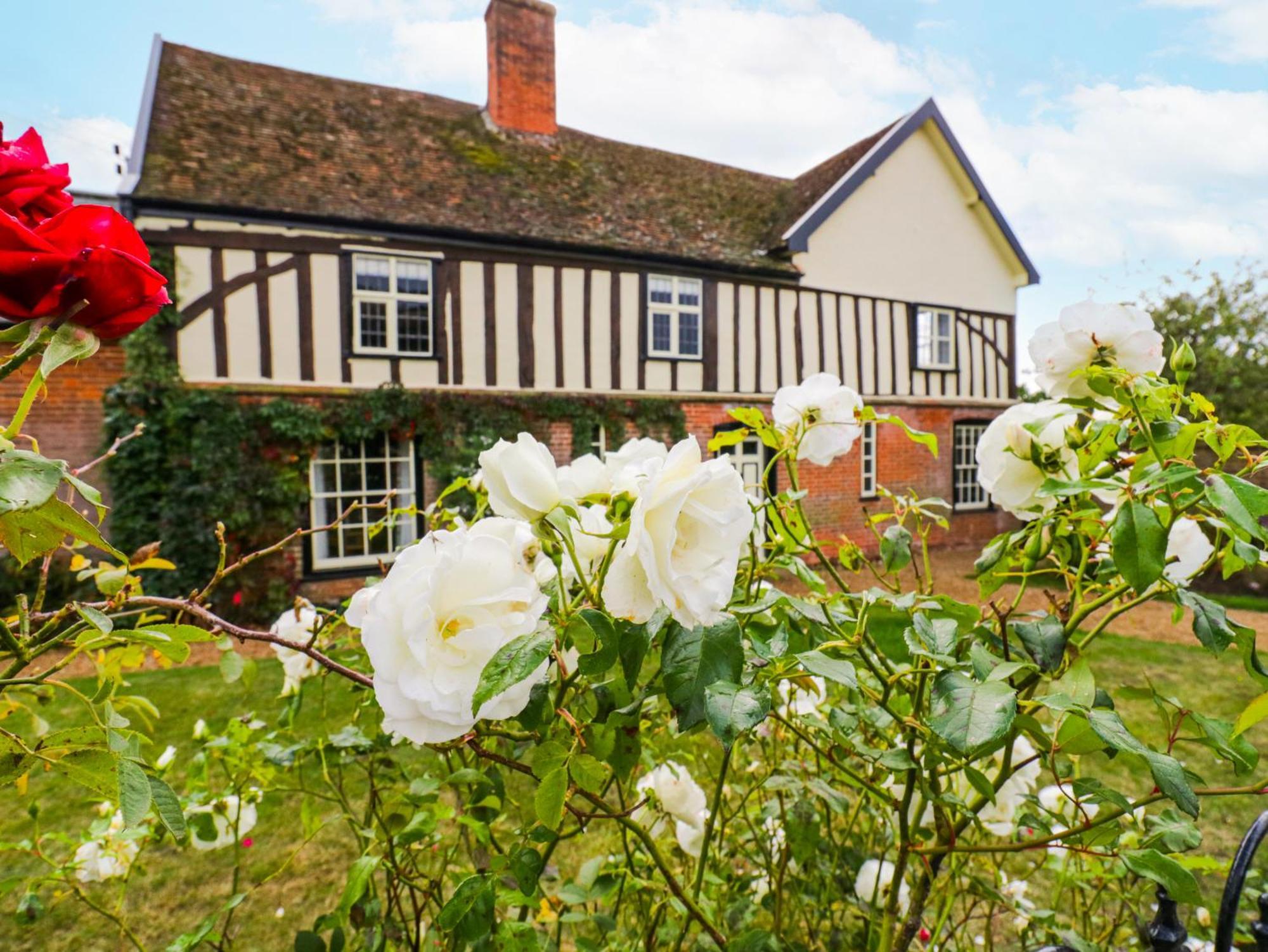 Knights Farm Villa Ipswich Exterior photo